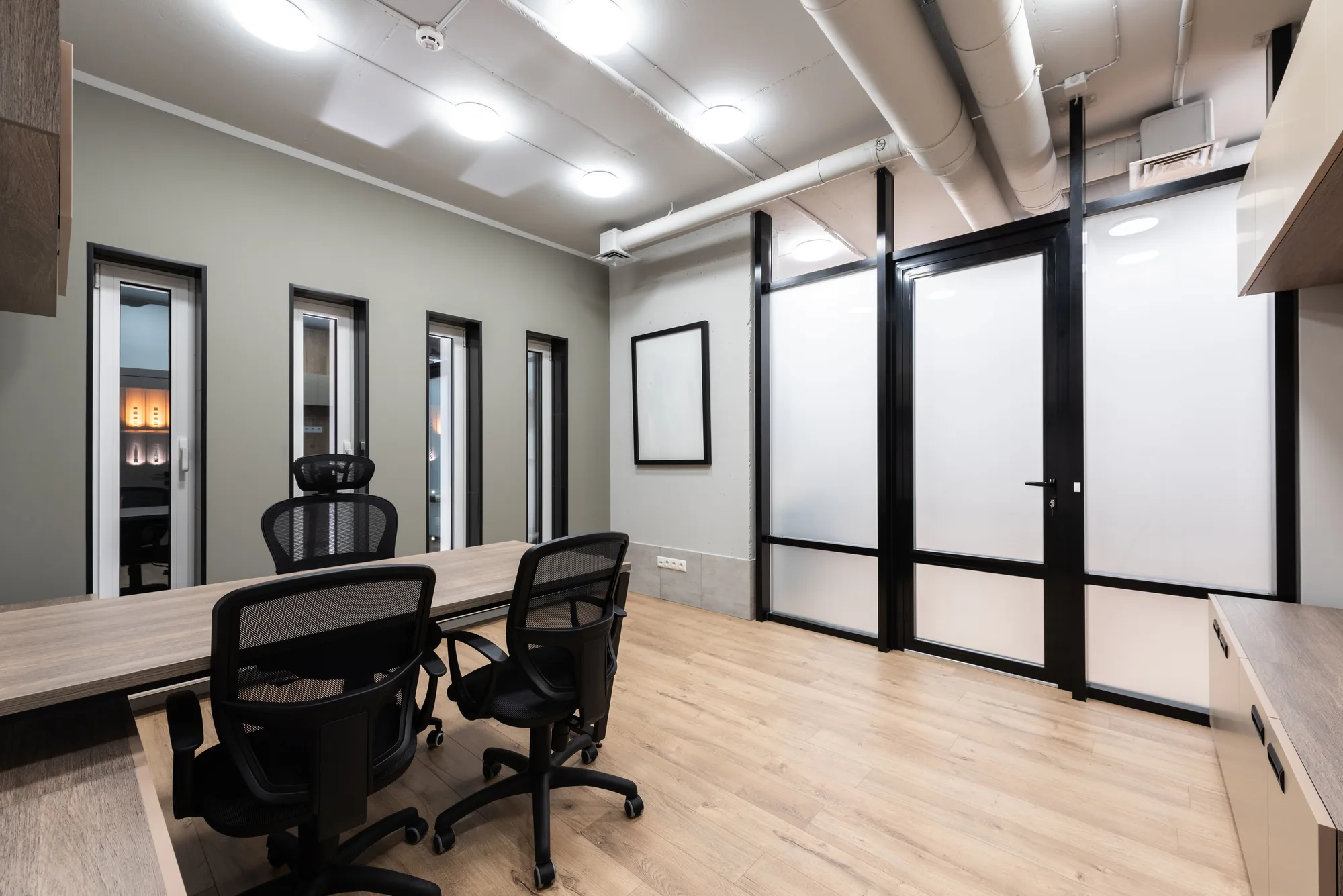 Commercial office fit-out Auckland - partition walls and flooring